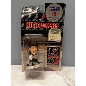 1996 Jaromir Jagr White's Guide Exclusive Figure